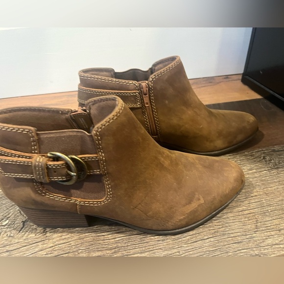 Clarks Womens Adreena Field;Size 9 - Picture 8 of 8